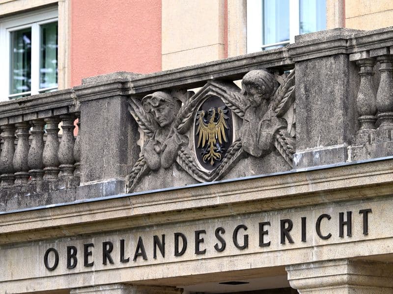 Zwangsgeld? Nicht um jeden Preis. Wenn Kontoauszüge wegen abgelaufener Aufbewahrungsfrist fehlen und die Erbin alles versucht hat, ist kein Zwangsgeld möglich, so das OLG Brandenburg.