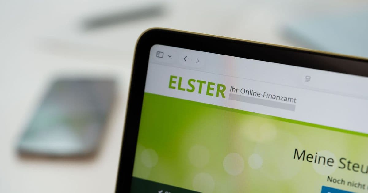 An die Steuererklärung gedacht? Gerade, wenn sich an den beruflichen Verhältnissen eines Ehepaares etwas ändert, sollten es das auf dem Schirm haben.
